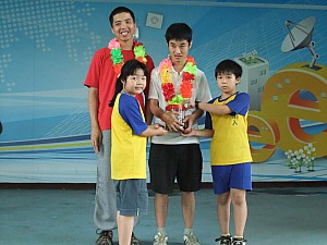 045.jpg 045.jpg