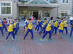 049.jpg 049.jpg