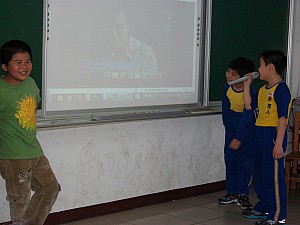 050.jpg