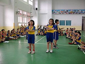 011.jpg