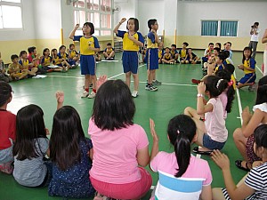 037.jpg 037.jpg