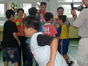 048.jpg 048.jpg