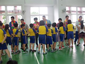053.jpg 053.jpg