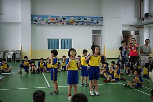 068.JPG 068.JPG