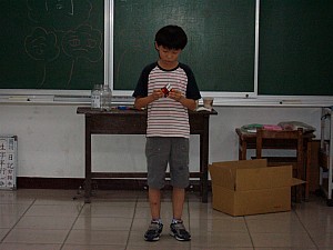 042.jpg